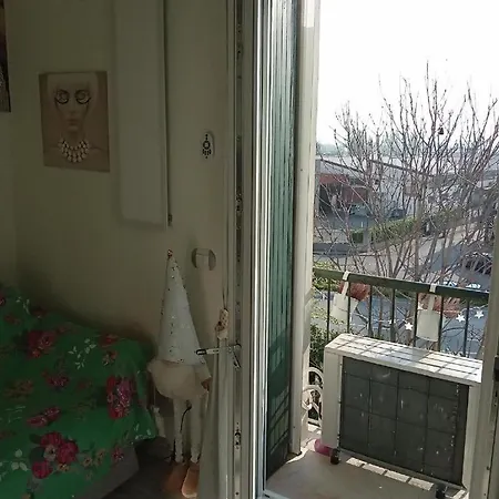 White House بيت للعطل بريشا