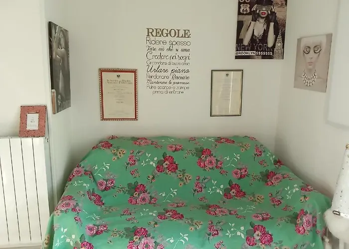 White House بيت للعطل