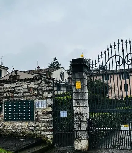 White House * بريشا